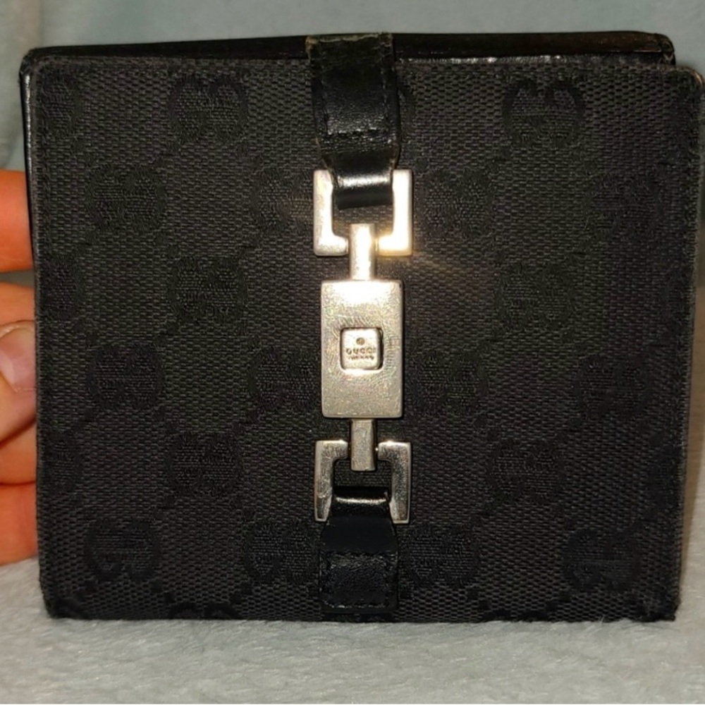 Gucci Jackie Bifold Wallet with Silver Hardware and Cool, Unusual Clasp